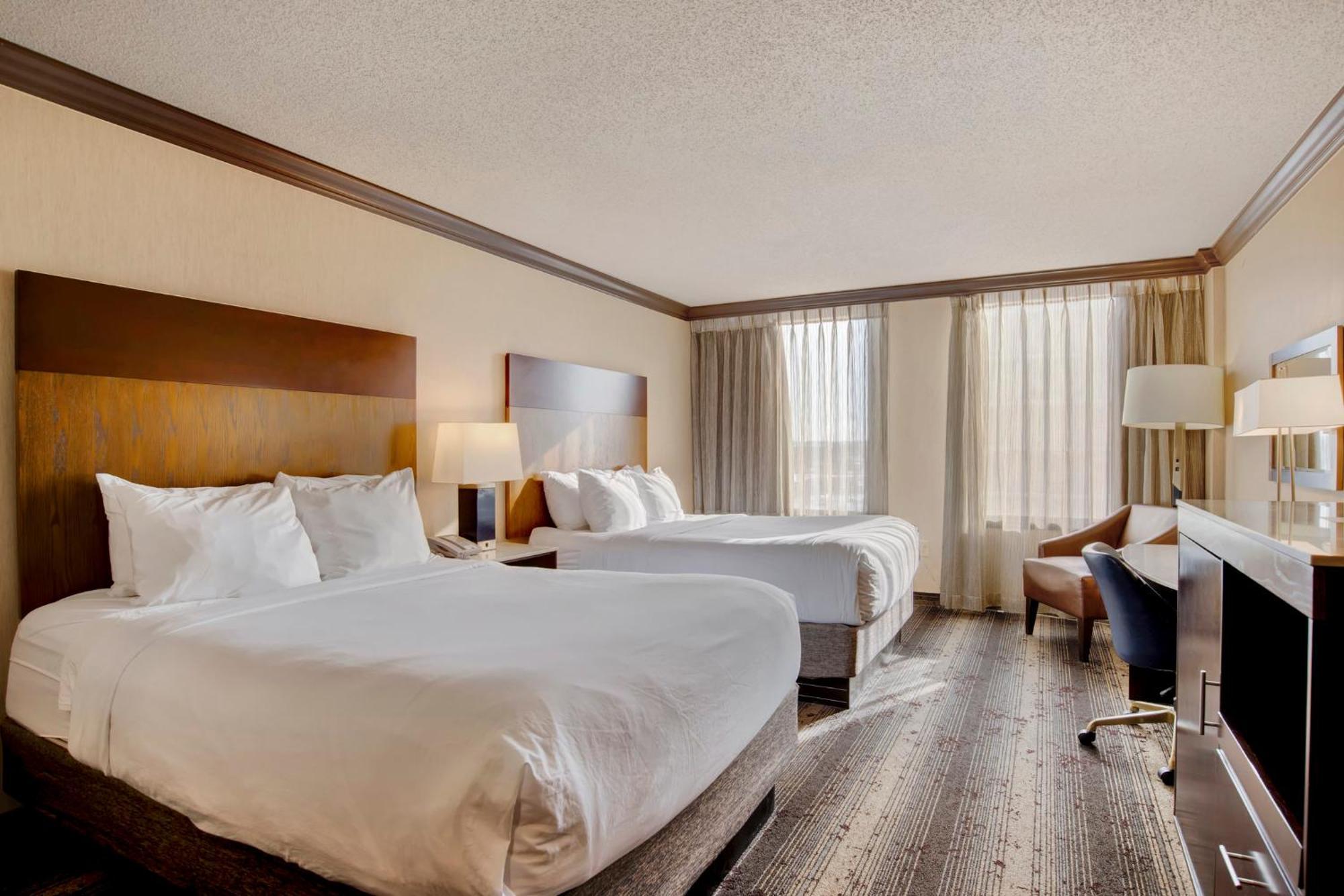 Crowne Plaza Hotel Harrisburg-Hershey By Ihg Exterior photo