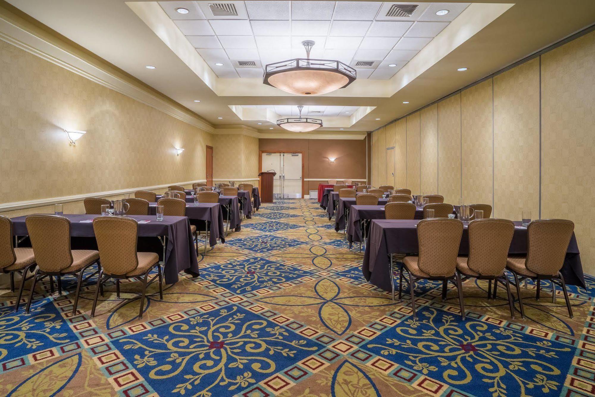 Crowne Plaza Hotel Harrisburg-Hershey By Ihg Exterior photo